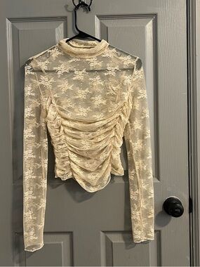 Et Clet Sheer Lace Ruched Floral Long-Sleeve Top Cream Fairy Feminine